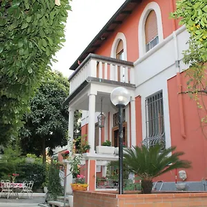 La , Milano Italia