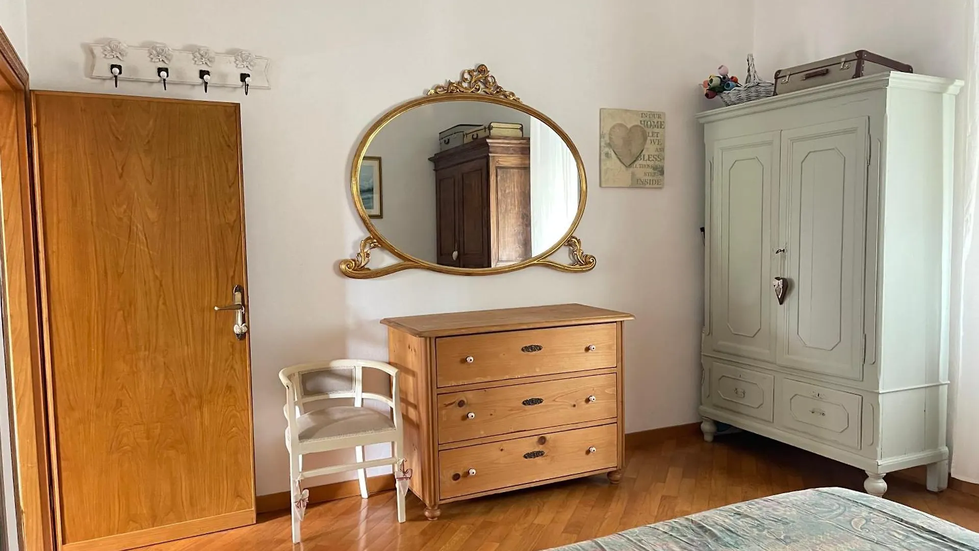Casa Lenzona contacts